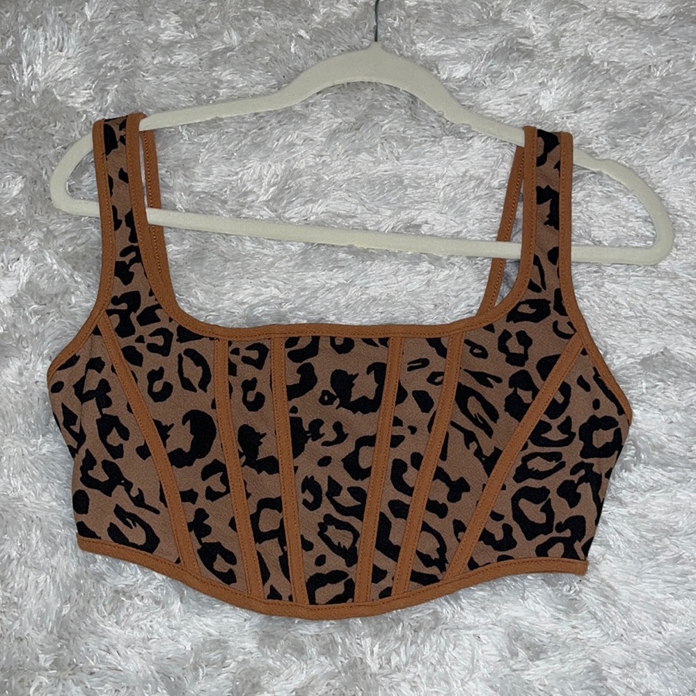 leopard croptop